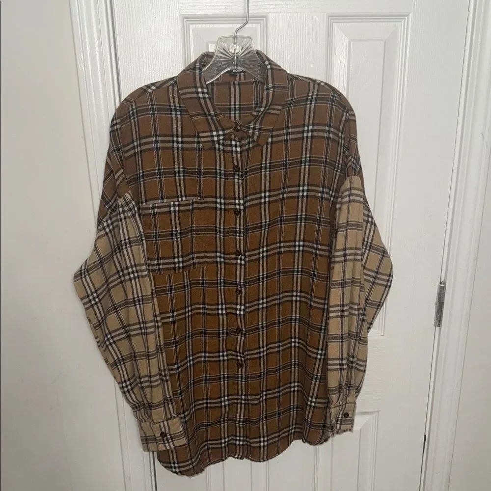 Fashion Nova Women's Plaid Button-Down Shirt - Brown and Tan